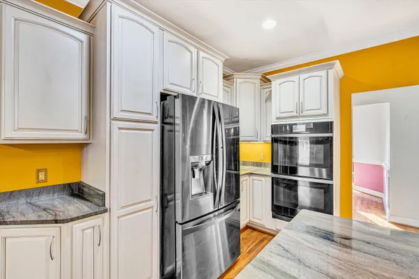 $799,950 | 1721 Walden Circle, Salem, VA 24153