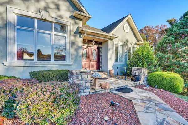 $799,950 | 1721 Walden Circle, Salem, VA 24153