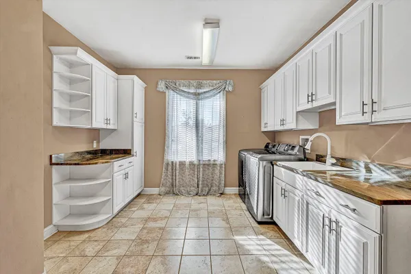 $799,950 | 1721 Walden Circle, Salem, VA 24153