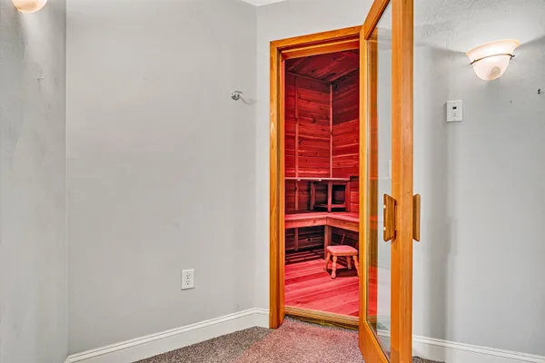 $799,950 | 1721 Walden Circle, Salem, VA 24153