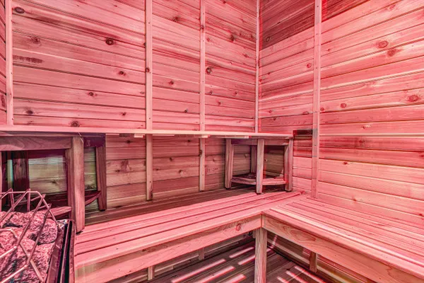 $799,950 | 1721 Walden Circle, Salem, VA 24153