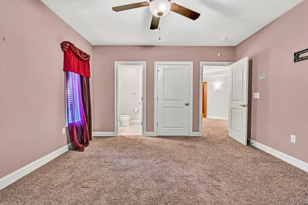 $799,950 | 1721 Walden Circle, Salem, VA 24153