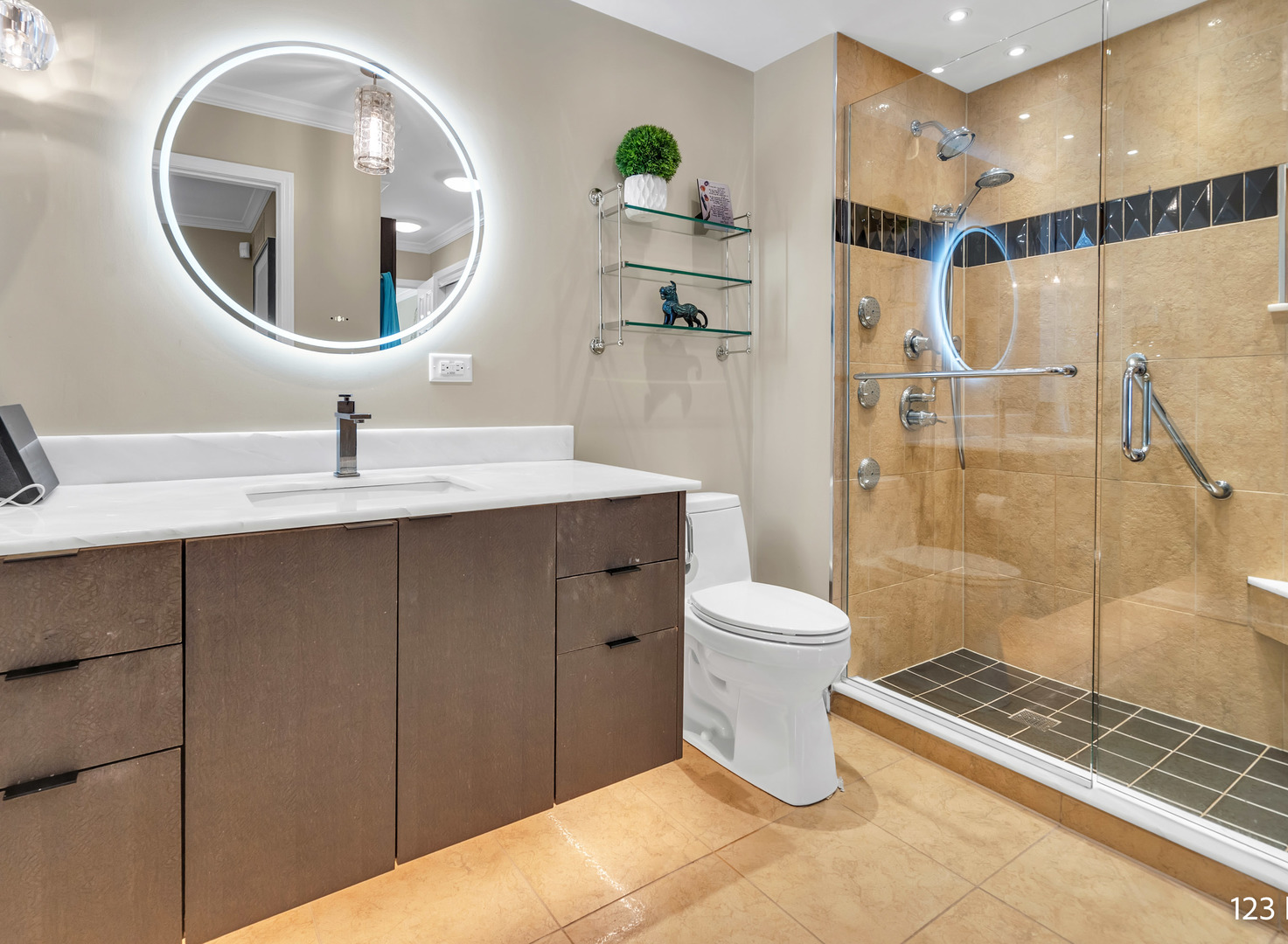 1754 Park Ridge Point, Unit 1754 Park Ridge, IL 60068 - Photo 21 of 39 a bathroom with a sink toilet and shower