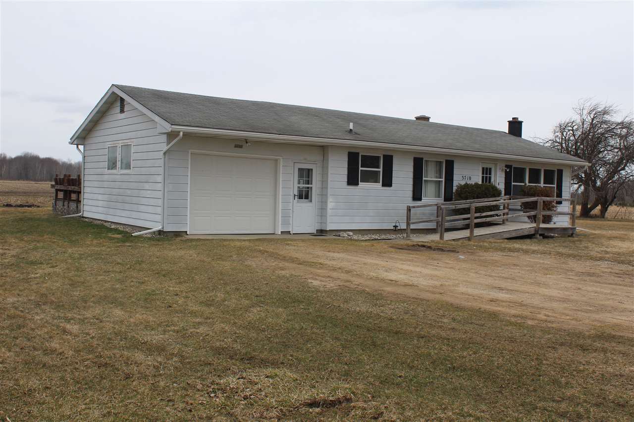 3710 South Call Road Lake City, MI 49651 - Photo 2 of 34 1845318-1.JPG