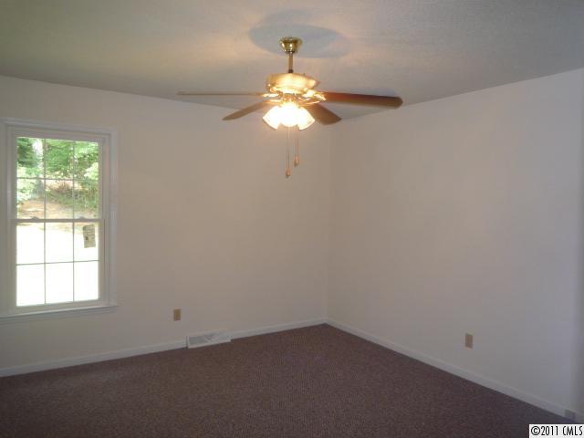 775 Ragin Lane Rock Hill, SC 29732 - Photo 5 of 10 Gallery Image 5