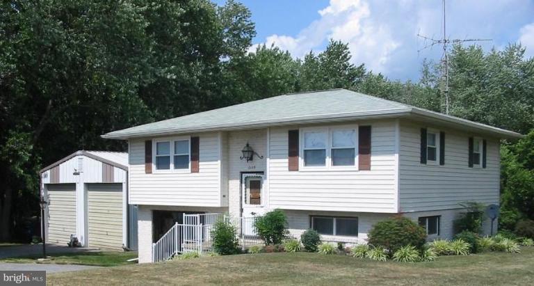 2125 Keysville Frederick Co Road Keymar, MD 21757 - Photo 1 of 26 Exterior (Main)