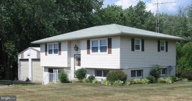 2125 Keysville Frederick Co Road Keymar, MD 21757 - Photo 4 of 26 Exterior #4