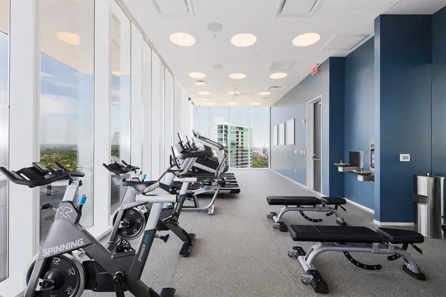 $1,850,000 | 301 West Avenue, Unit 4103, Austin, TX 78701