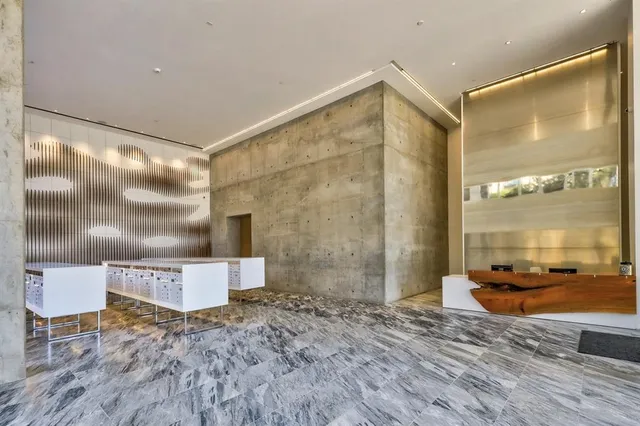 $1,850,000 | 301 West Avenue, Unit 4103, Austin, TX 78701