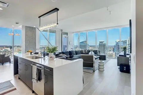 $1,850,000 | 301 West Avenue, Unit 4103, Austin, TX 78701