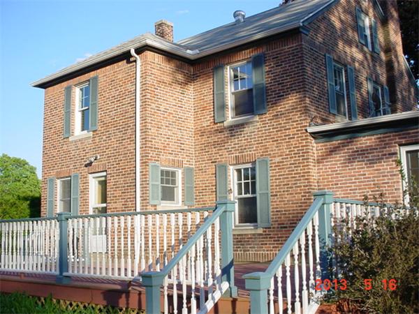 2132 Wilbraham Road Springfield, MA 01129 - Photo 3 of 8