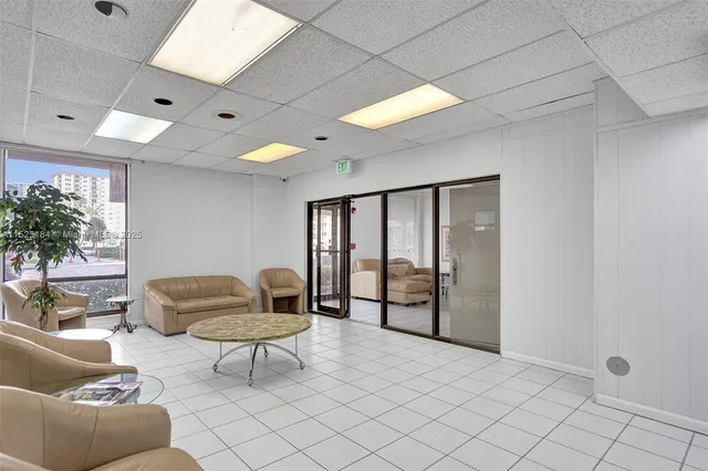 $390,000 | 1600 South Ocean Drive, Unit 12E, Hollywood, FL 33019