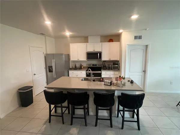 $2,200 | 3329 Aruba Way, Haines City, FL 33844