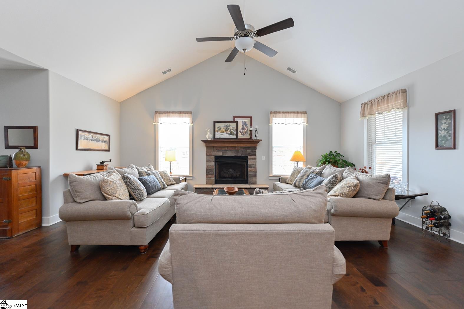 1 Timbertrail Way Travelers Rest, SC 29690 - Photo 4 of 24 Gallery Image 4