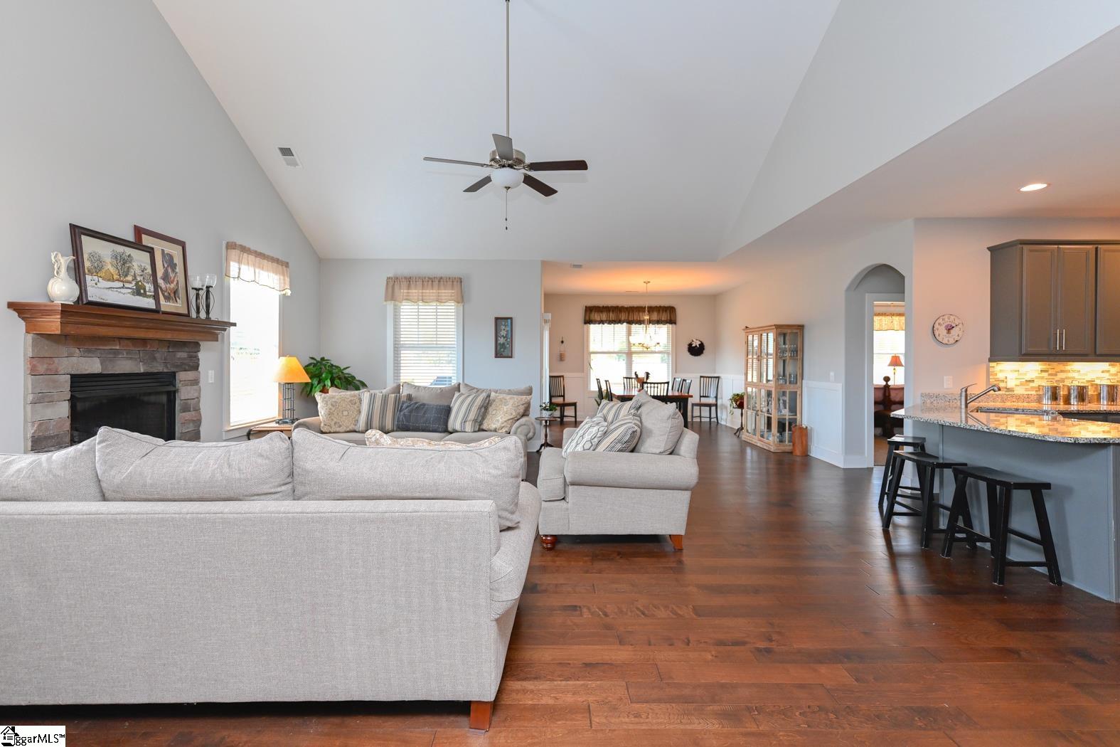 1 Timbertrail Way Travelers Rest, SC 29690 - Photo 5 of 24 Gallery Image 5