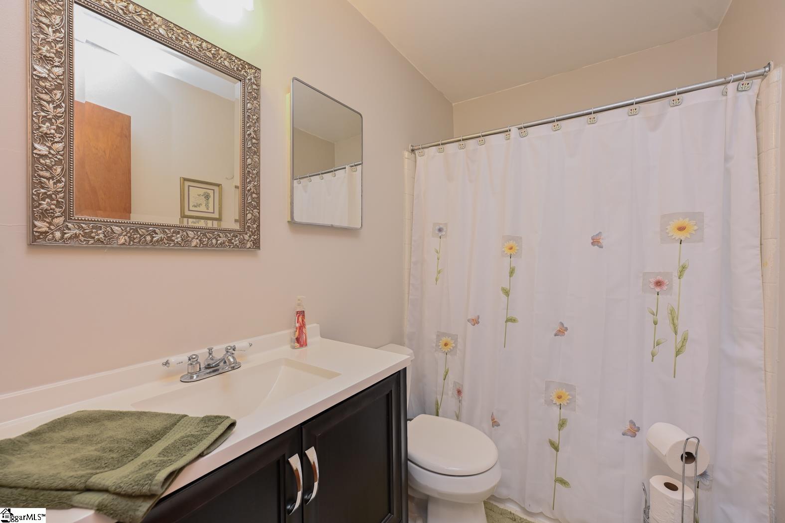 3202 Old Easley Bridge Road Greenville, SC 29611 - Photo 18 of 25 Gallery Image 18