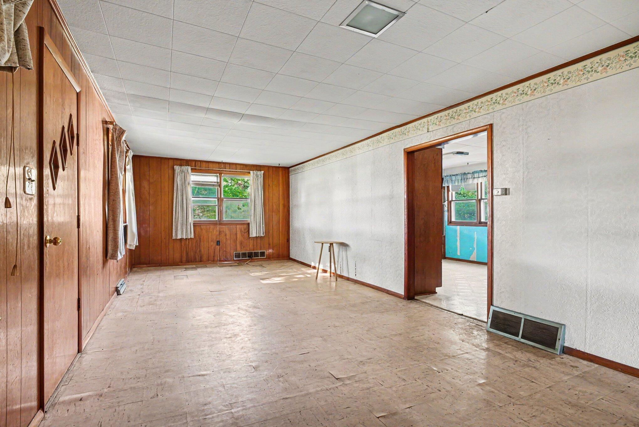 7854 Painter School Road Berrien Center, MI 49102 - Photo 11 of 32 006_file_7152