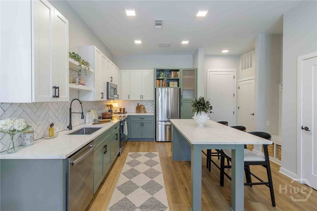 1150 East Perry Lane, Unit B3 Savannah, GA 31401 - Photo 17 of 41