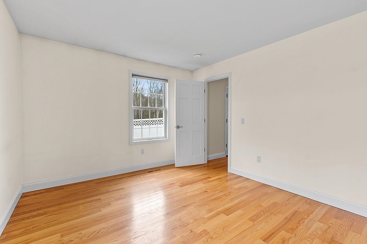 47 Silver Brook Road Salem, NH 03079 - Photo 27 of 40 Gallery Image 27