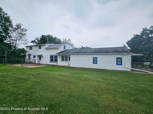 $1,700 | 513 Melrose Avenue, Clarks Summit, PA 18411