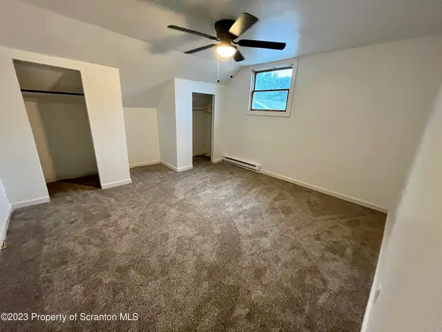 $1,700 | 513 Melrose Avenue, Clarks Summit, PA 18411