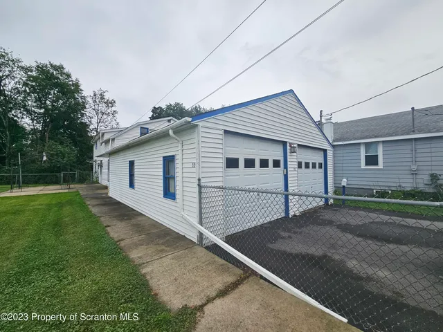 $1,700 | 513 Melrose Avenue, Clarks Summit, PA 18411