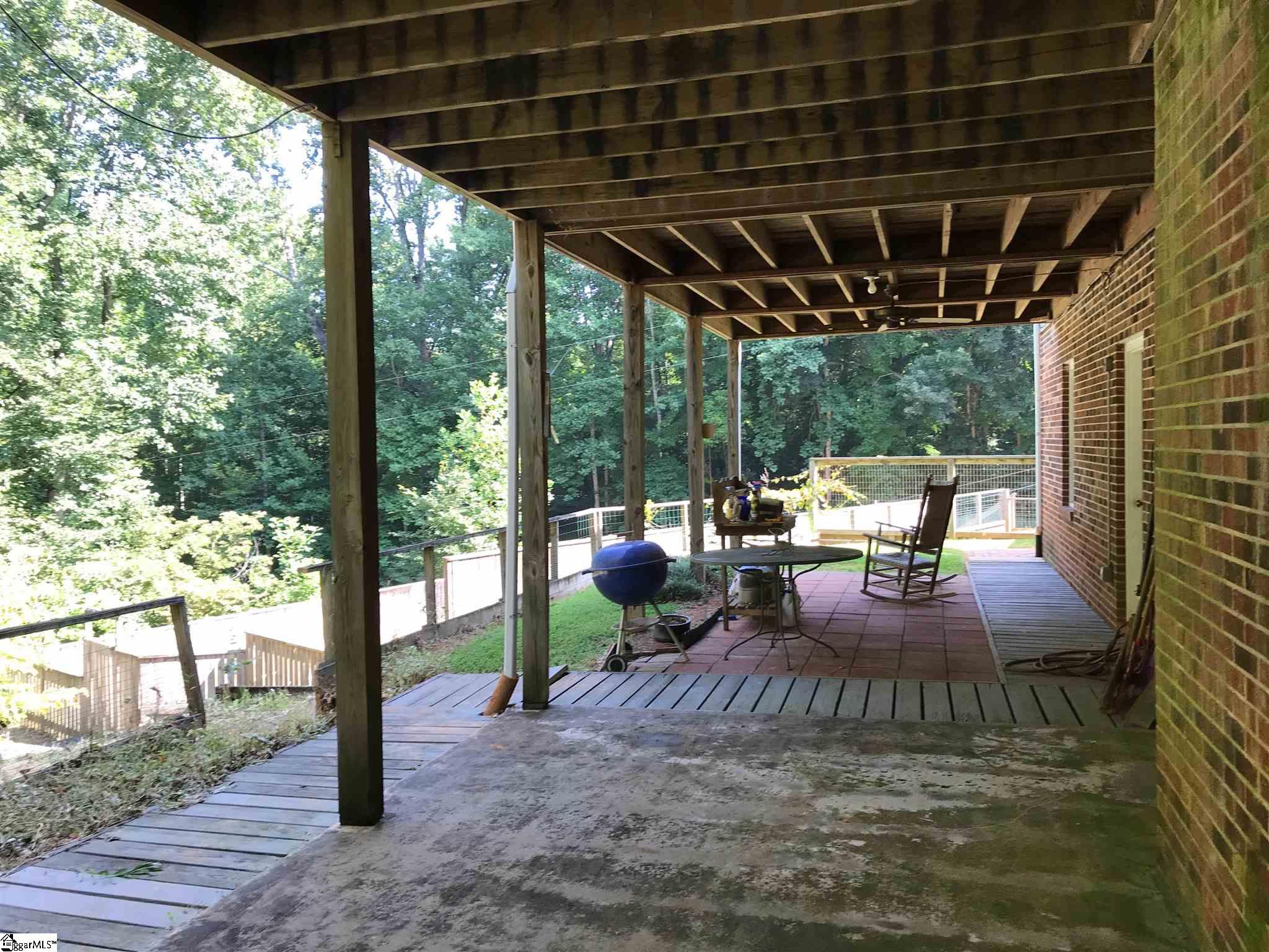 127 Edinburg Road Pickens, SC 29671 - Photo 22 of 33