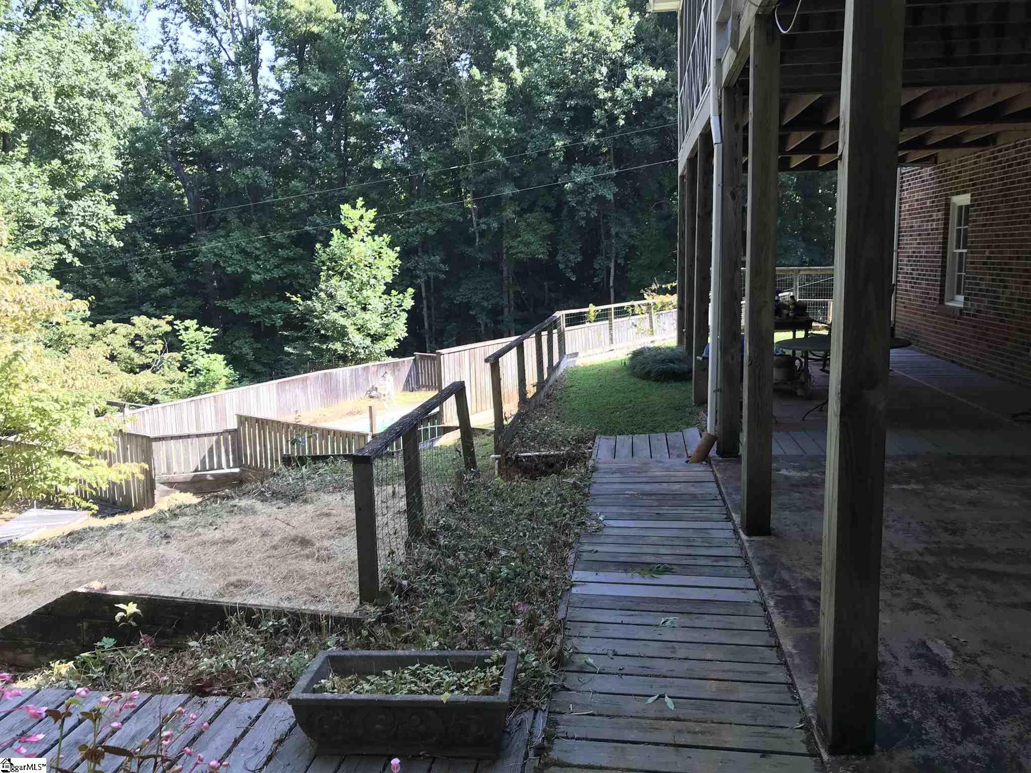 127 Edinburg Road Pickens, SC 29671 - Photo 23 of 33