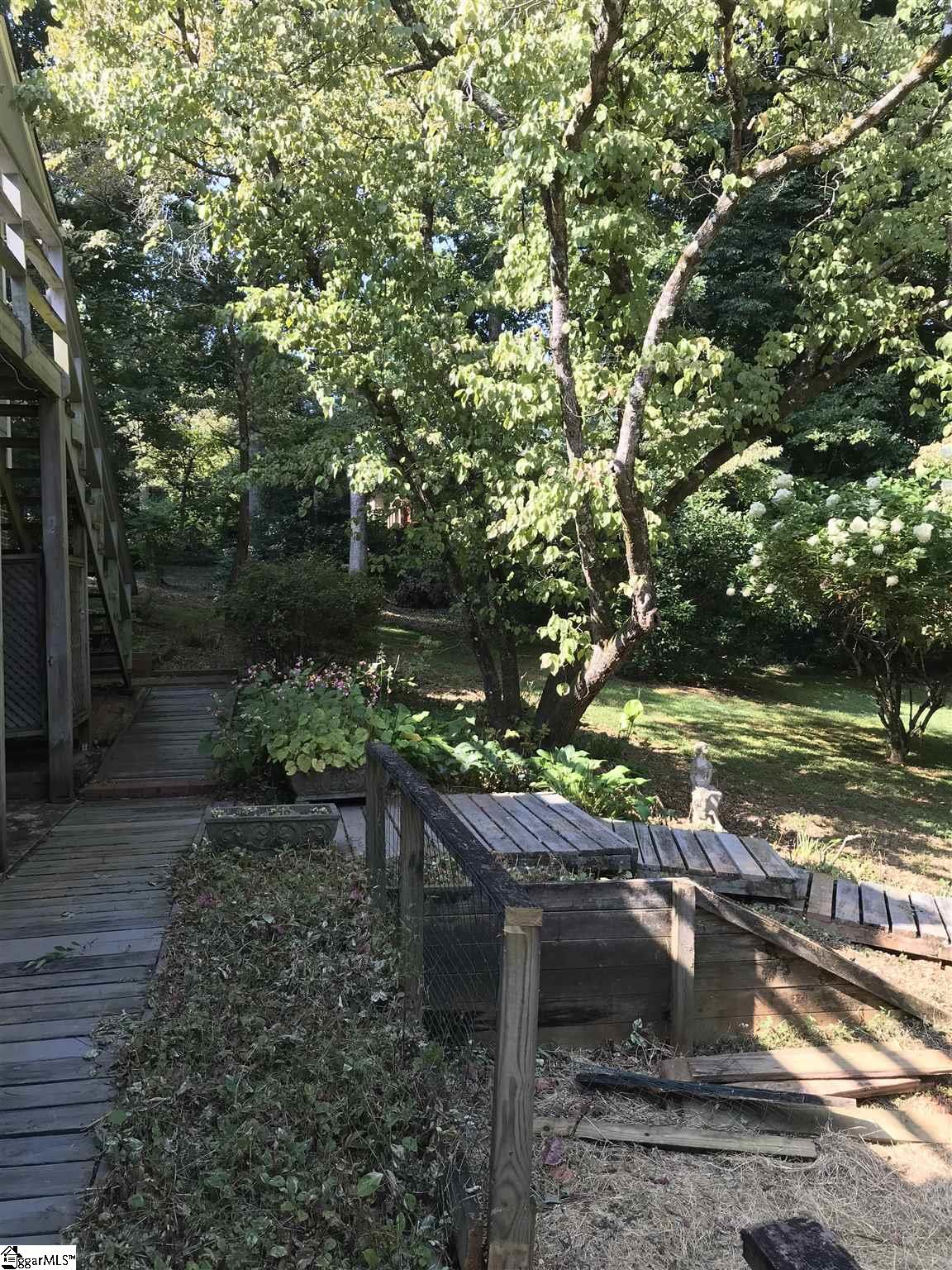 127 Edinburg Road Pickens, SC 29671 - Photo 25 of 33