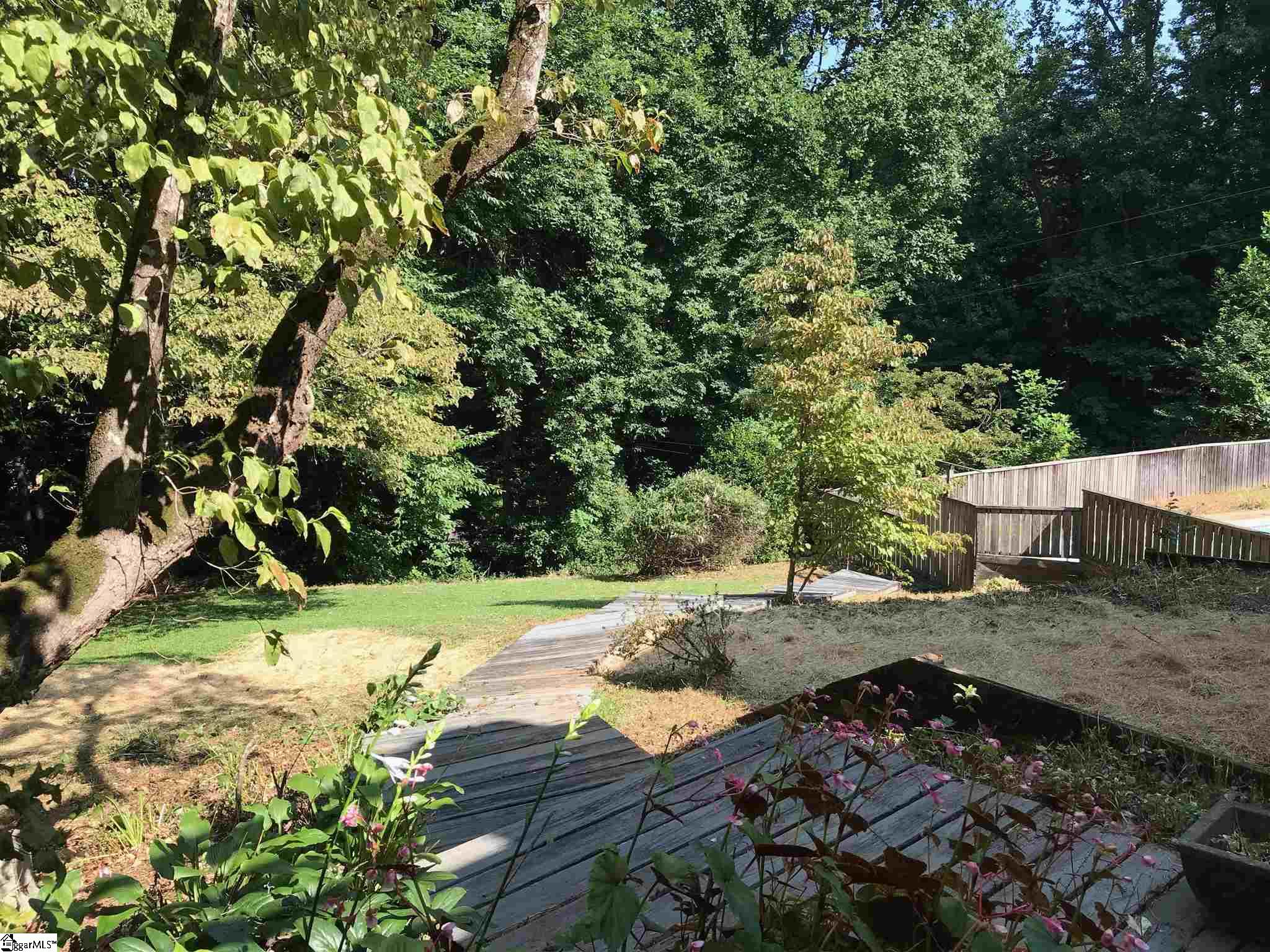 127 Edinburg Road Pickens, SC 29671 - Photo 27 of 33