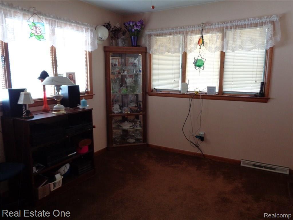 10610 Pardee Road Taylor, MI 48180 - Photo 20 of 41
