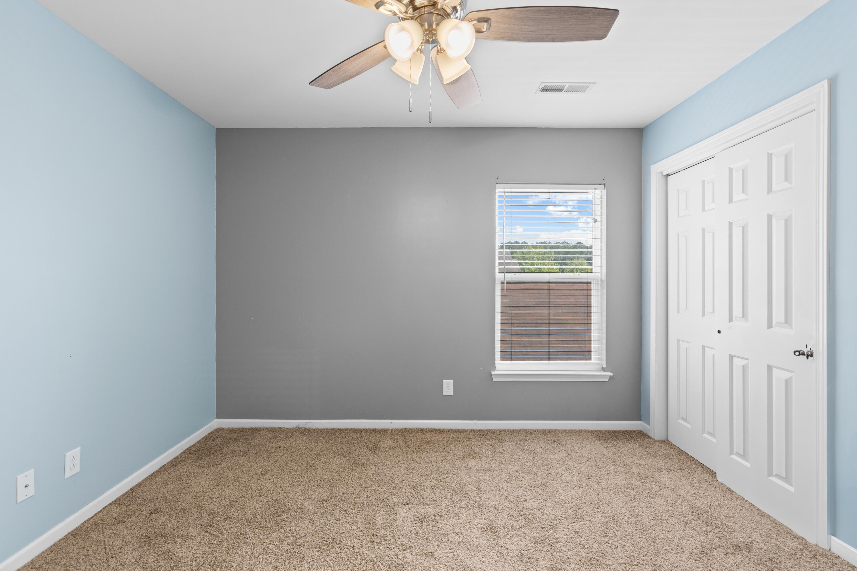 256 Woodbrook Way Moncks Corner, SC 29461 - Photo 15 of 22 256Woodbrook.NicoleBurbagePhoto-19