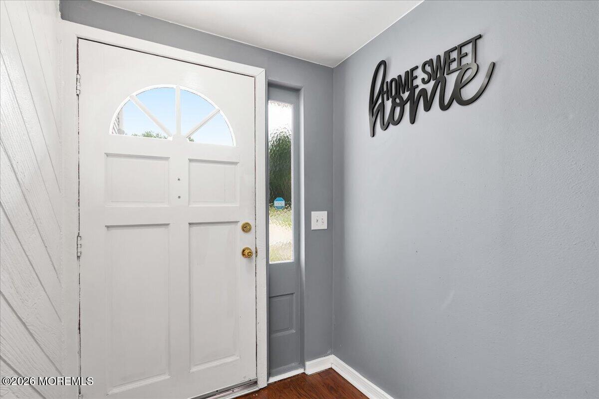 163 Lloyd Road Aberdeen, NJ 07747 - Photo 2 of 57 02-DSC01969