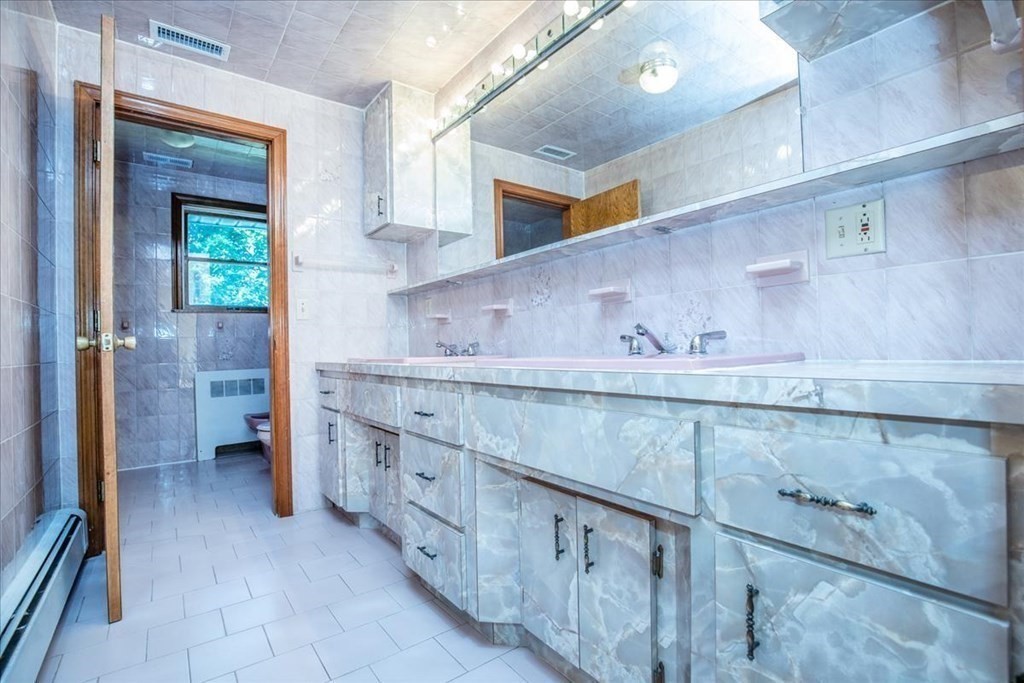36 Burley Farm Road Danvers, MA 01923 - Photo 17 of 32 Gallery Image 17