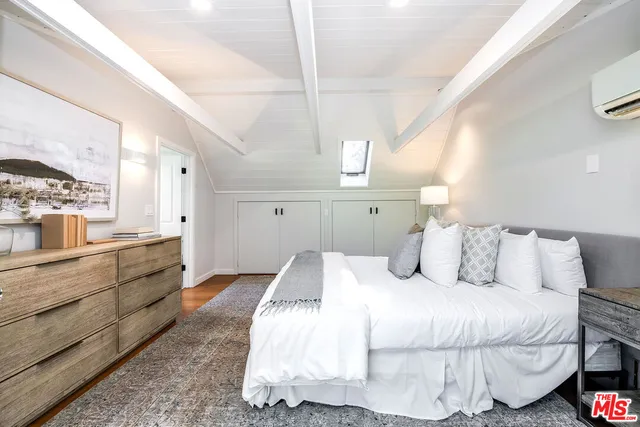 $4,195,000 | 10445 Valley Spring Lane, Toluca Lake, CA 91602