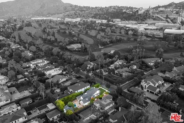 $4,195,000 | 10445 Valley Spring Lane, Toluca Lake, CA 91602