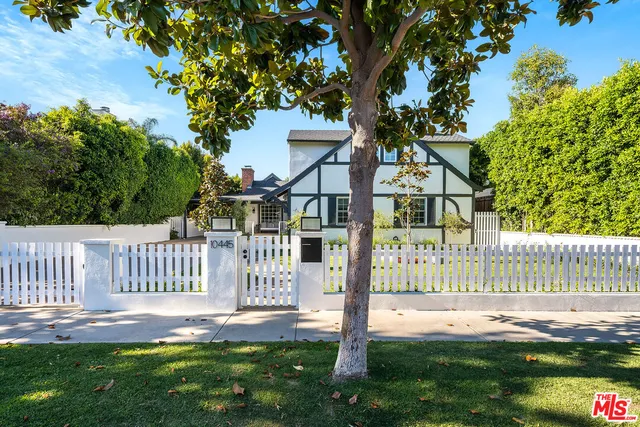 $4,195,000 | 10445 Valley Spring Lane, Toluca Lake, CA 91602