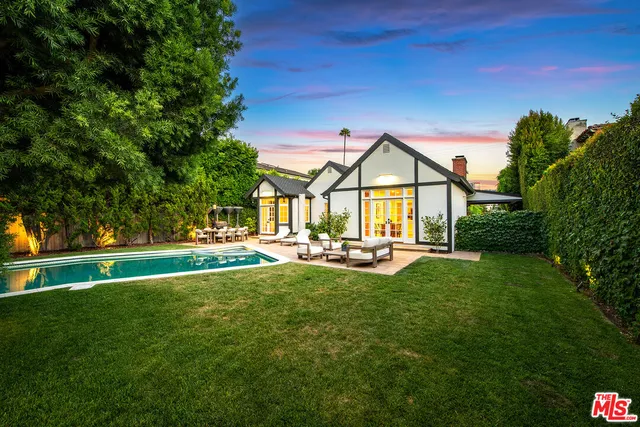 $4,195,000 | 10445 Valley Spring Lane, Toluca Lake, CA 91602