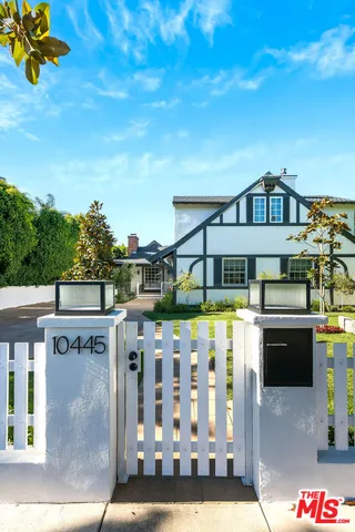 $4,195,000 | 10445 Valley Spring Lane, Toluca Lake, CA 91602