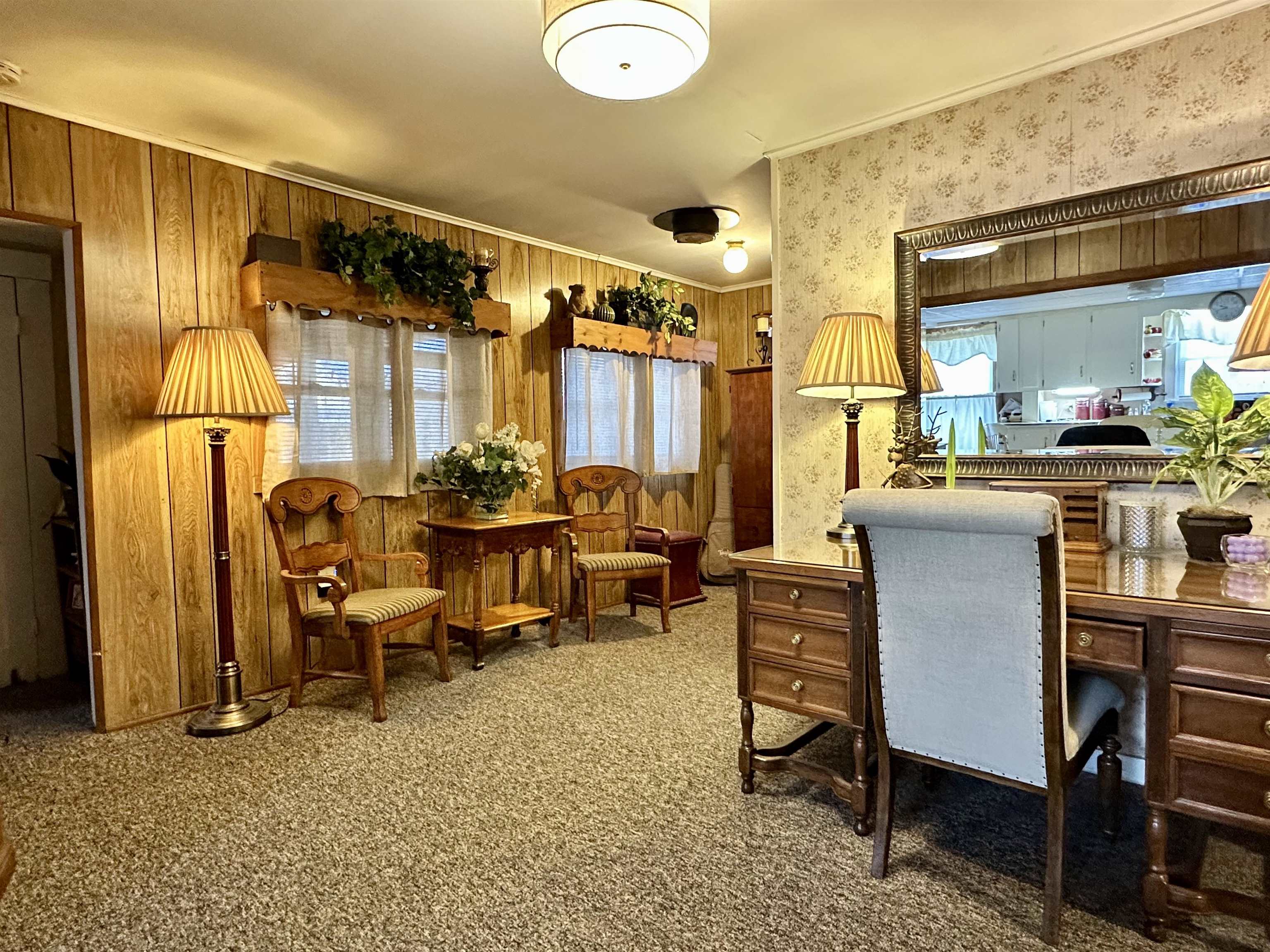 62 Hull Avenue Wallingford, VT 05773 - Photo 15 of 36