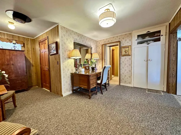 $249,000 | 62 Hull Avenue, Wallingford, VT 05773