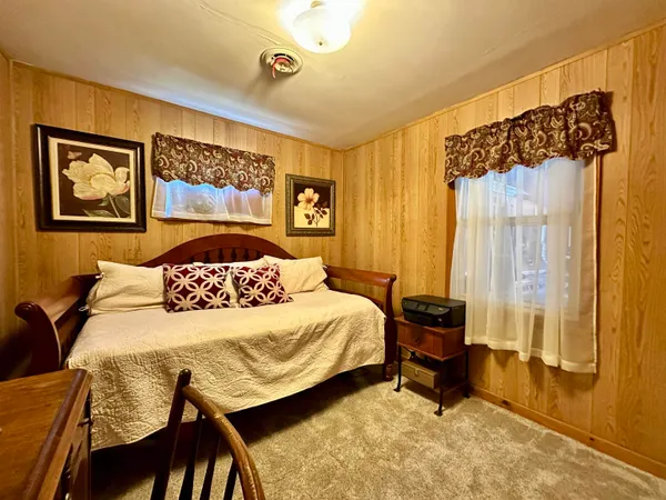 $249,000 | 62 Hull Avenue, Wallingford, VT 05773