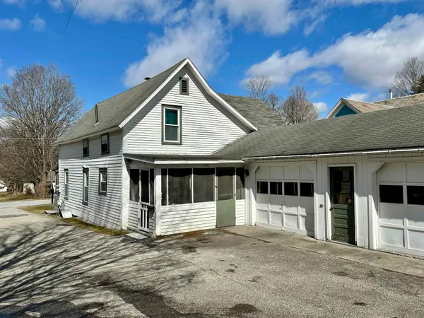 $249,000 | 62 Hull Avenue, Wallingford, VT 05773