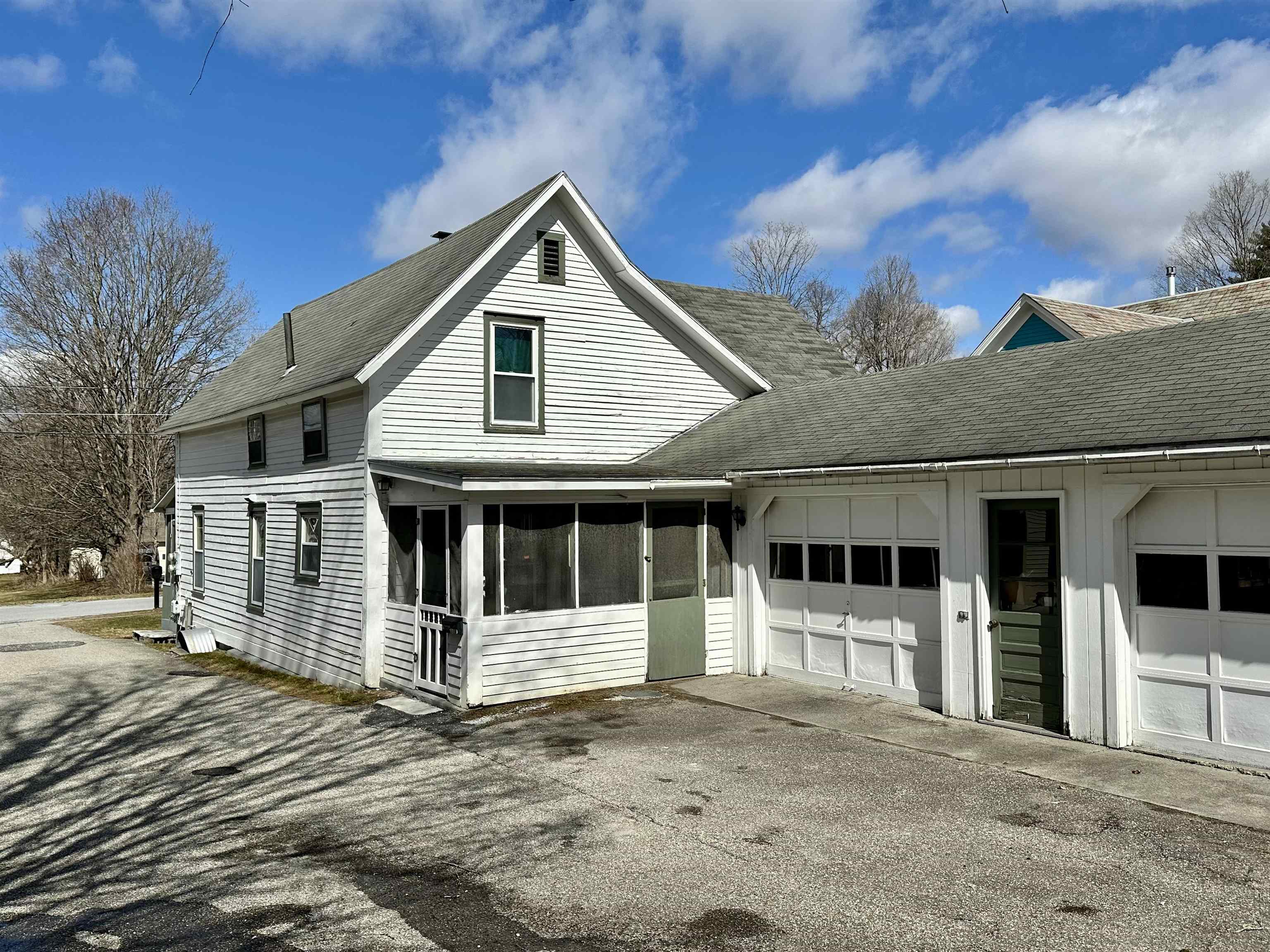 62 Hull Avenue Wallingford, VT 05773 - Photo 4 of 36