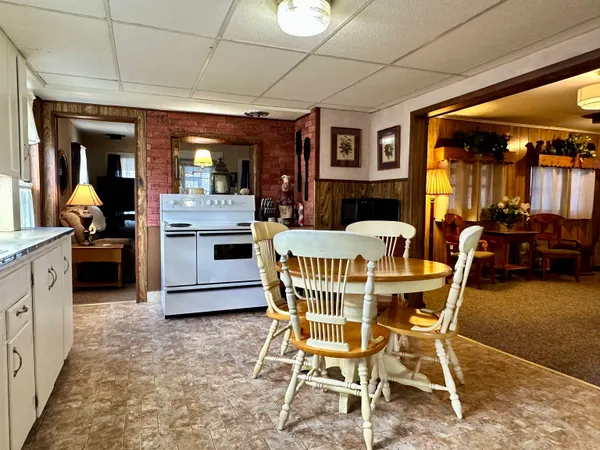 $249,000 | 62 Hull Avenue, Wallingford, VT 05773