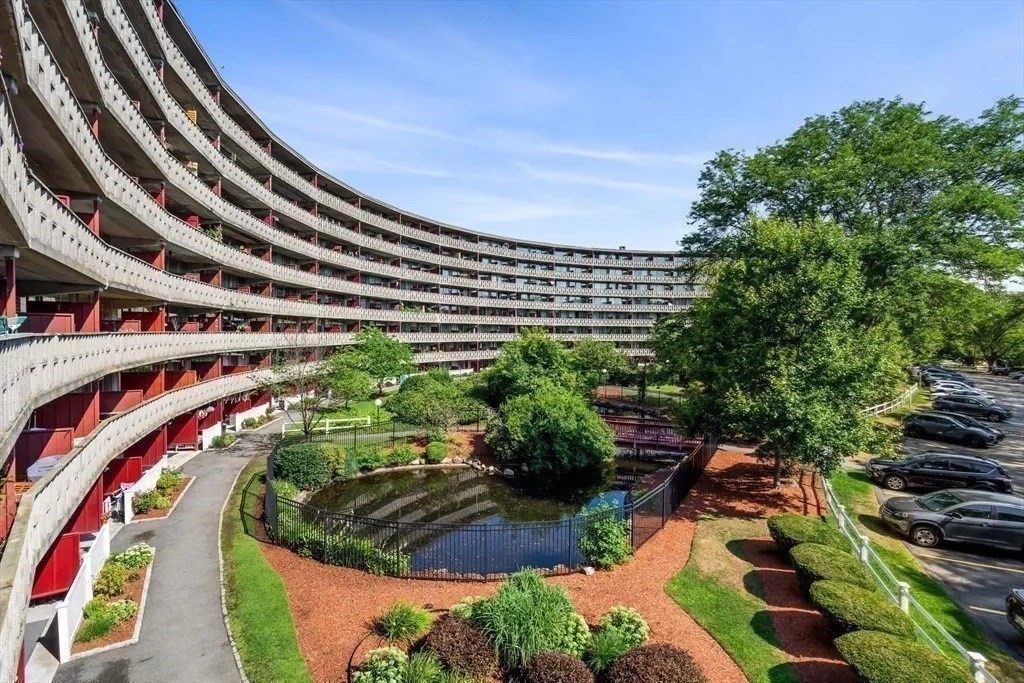 200 Swanton Street, Unit T28 Winchester, MA 01890 - Photo 16 of 34 a view of an outdoor space