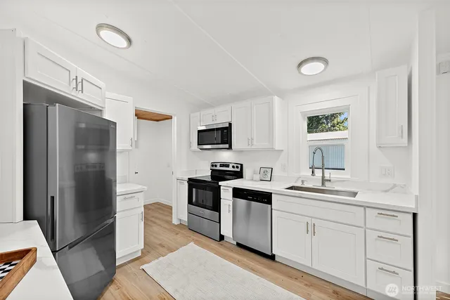 $569,950 | 9427 Case Road Southwest, Olympia, WA 98512