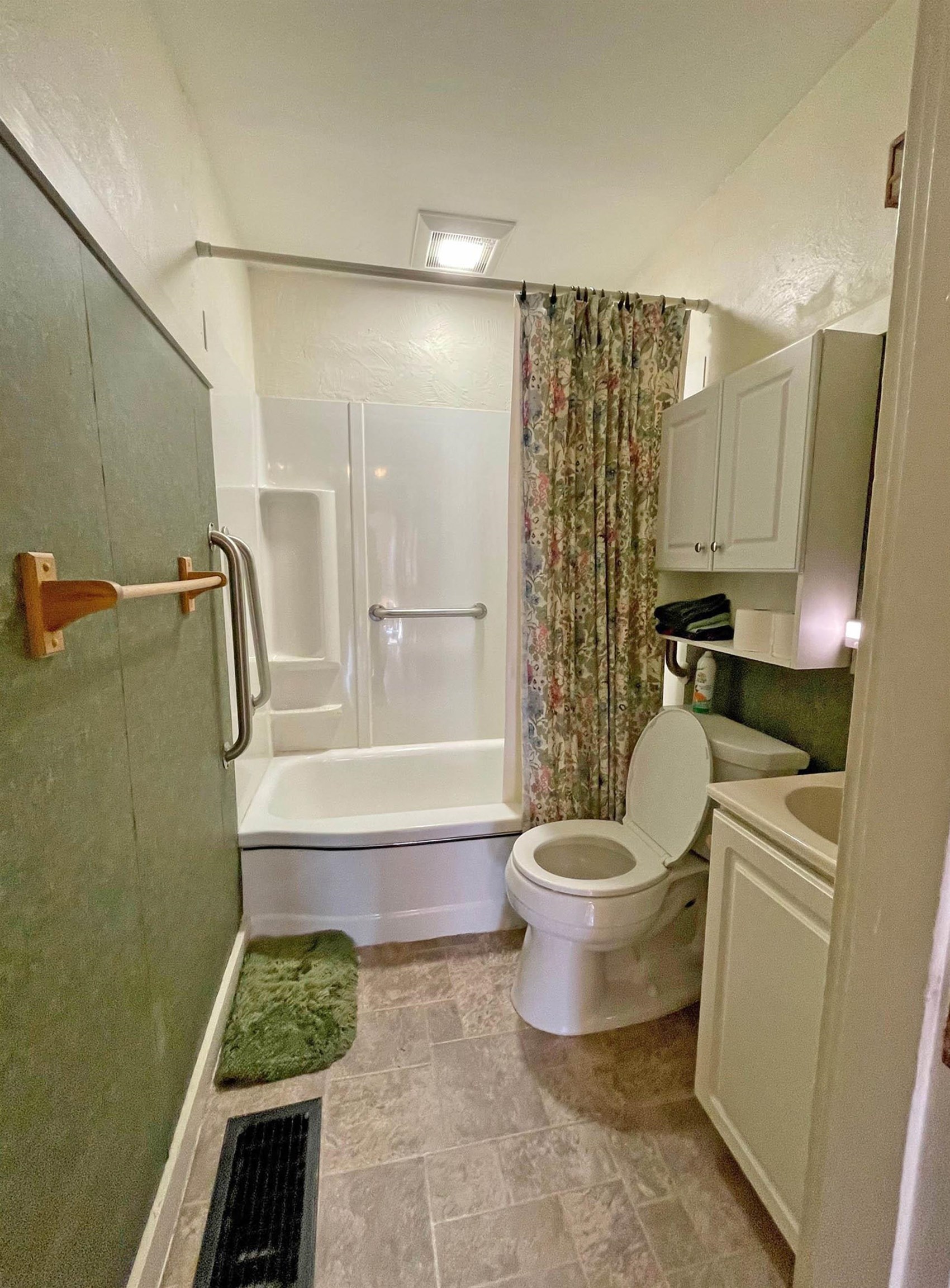 298 Main Street Walpole, NH 03608 - Photo 15 of 23
