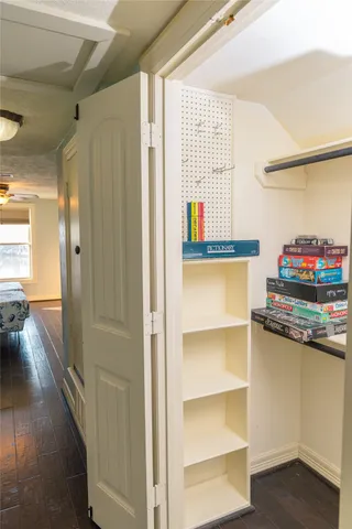 $3,500 | 146 Tamana Drive, Galveston, TX 77554