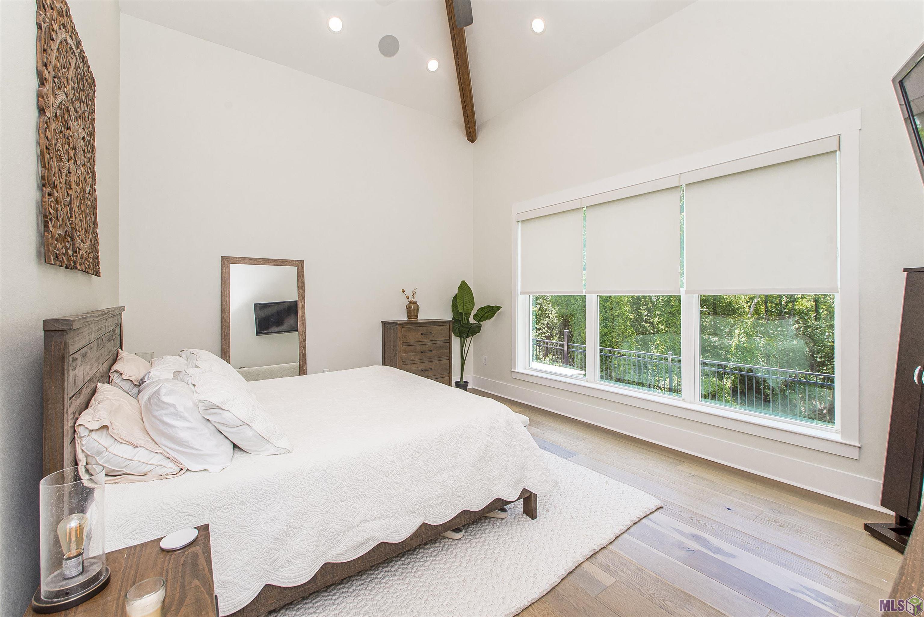 7940 Highland Road Baton Rouge, LA 70808 - Photo 26 of 60 Master Bedroom